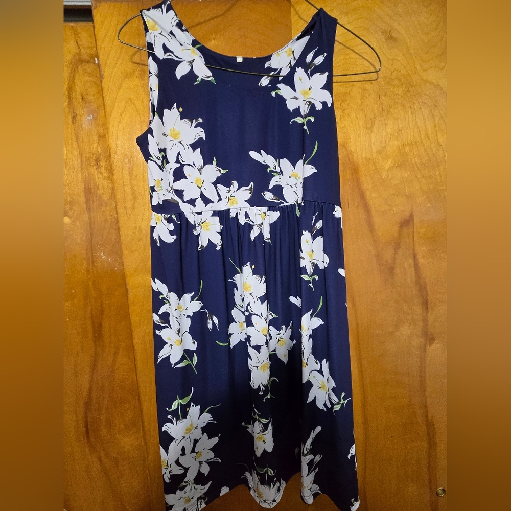 Maternity Floral Sleeveless Navy Dress